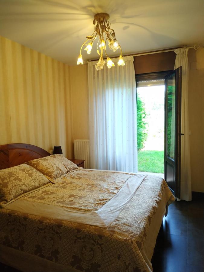 Apartamento Golf Con Jardin Sojuela ภายนอก รูปภาพ